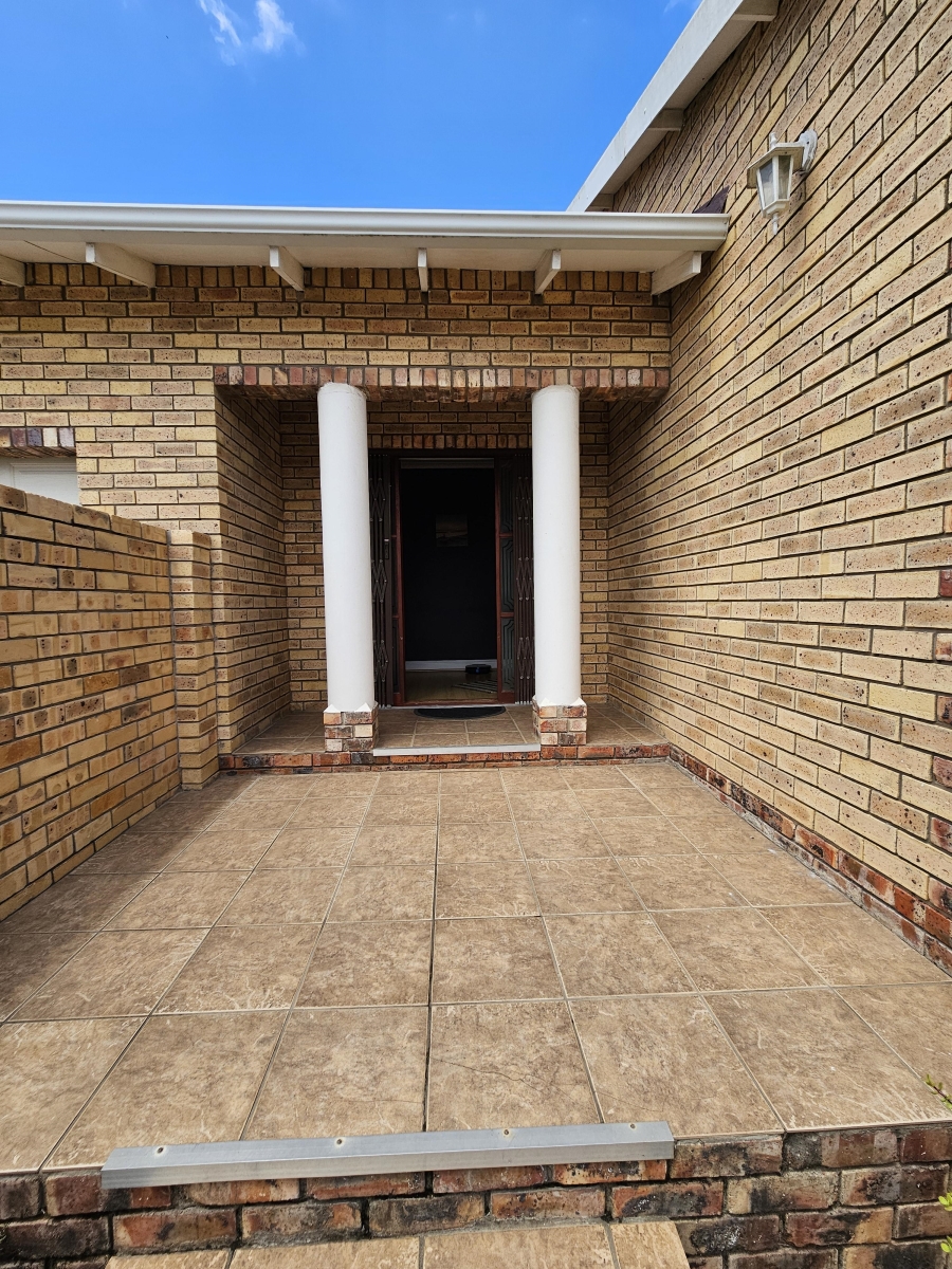 3 Bedroom Property for Sale in Beverley Grove Eastern Cape